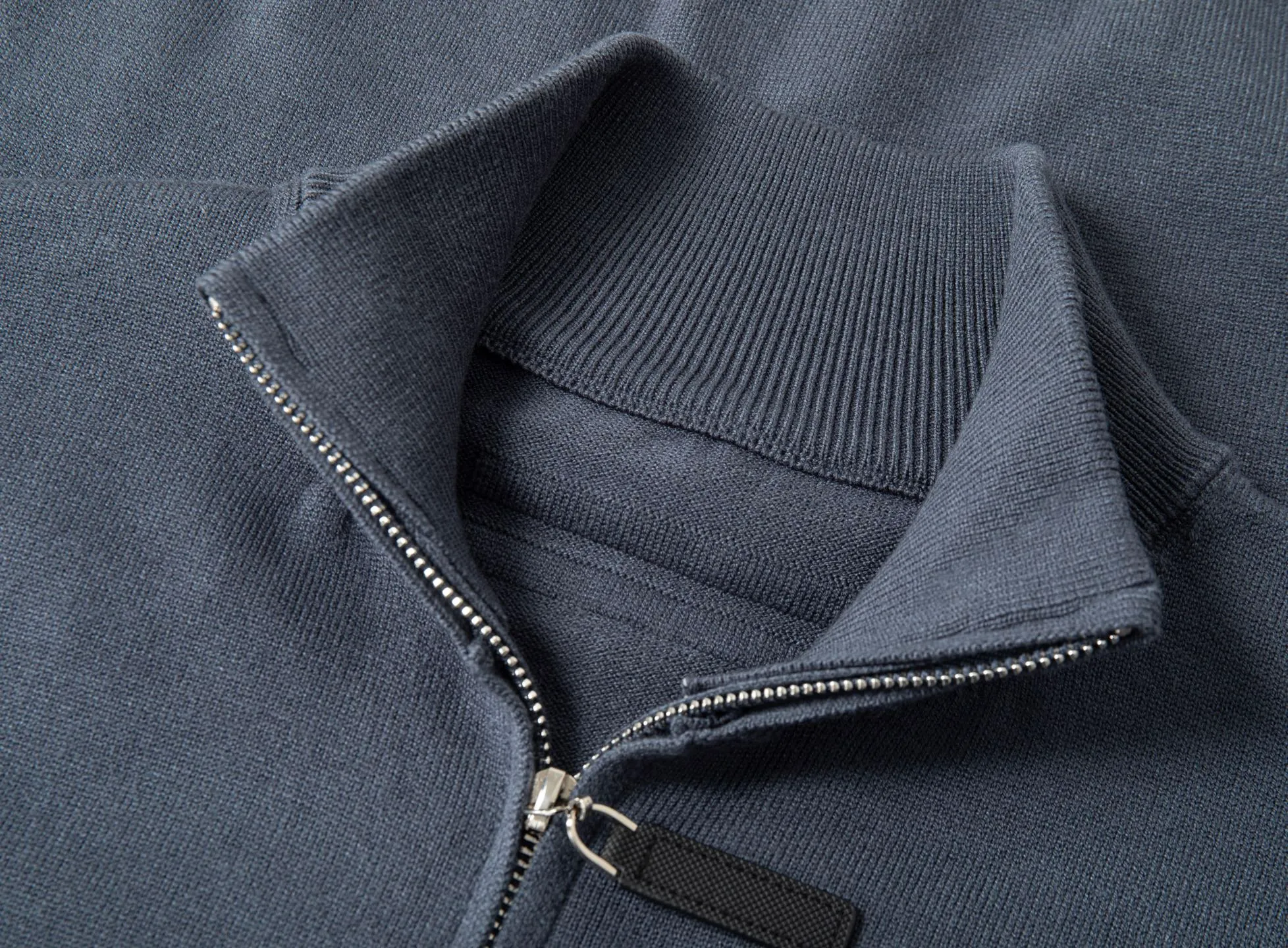 W 2 Classic 9 Size:M L XL XXL Color: Gray Navy Blue